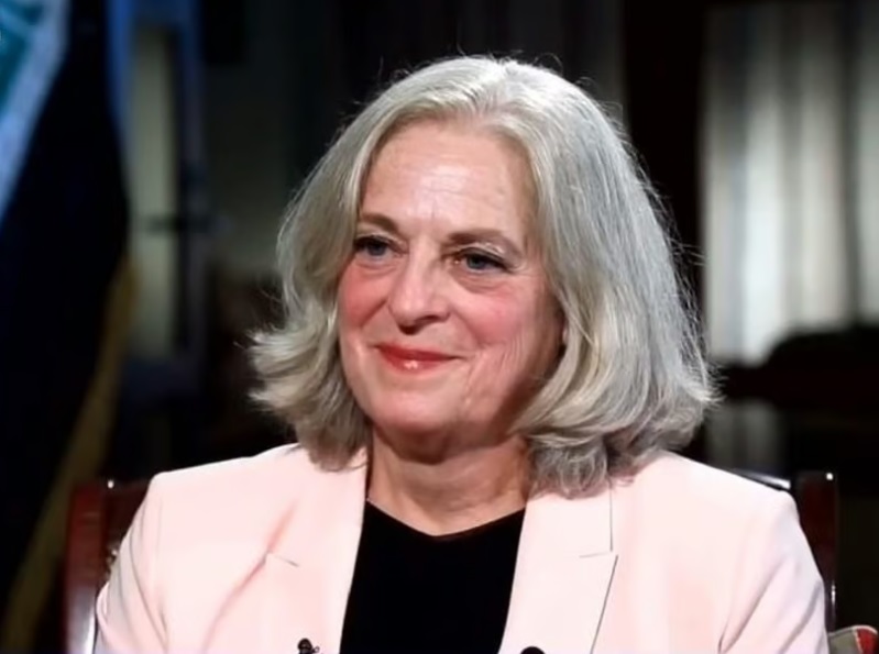 السفيرة الأميركية تعلق على فيديوات الحشود العسكرية وأنباء قطع الحدود