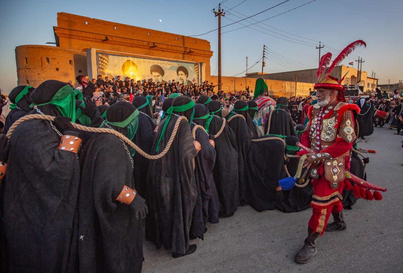 شاهد بالصور:(السبايا في الطريق الى كربلاء)