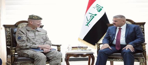 الشمري يبحث مع قائد حلف الناتو في العراق تدريب الأجهزة الأمنية العراقية وتبادل الخبرات