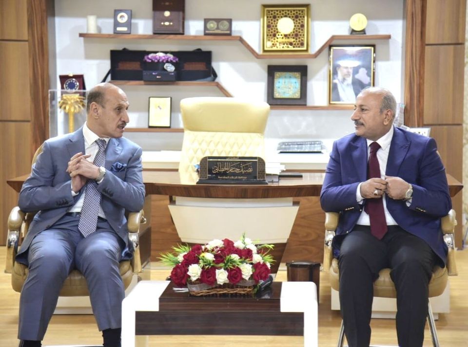 بالصور:عدنان درجال في كربلاء ولقائه بمسؤولي المحافظة