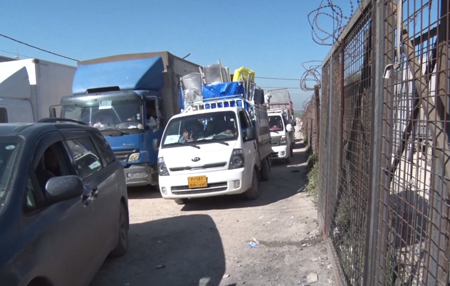 العشرات من العائلات الايزيدية تبدأ بالعودة الى سنجار