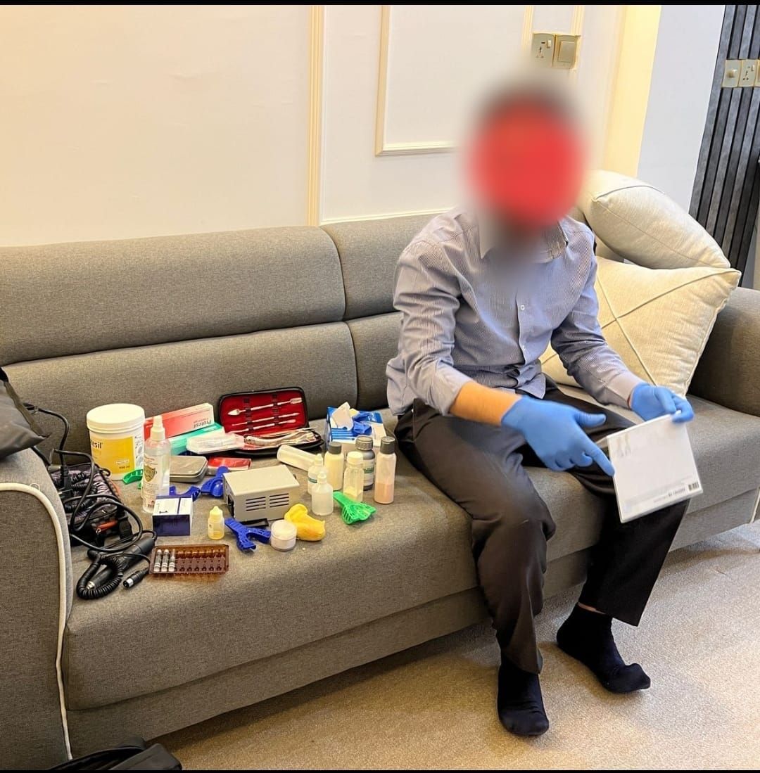 بالصور:الكشف عن مواطن سوري  انتحل صفة طبيب في كربلاء