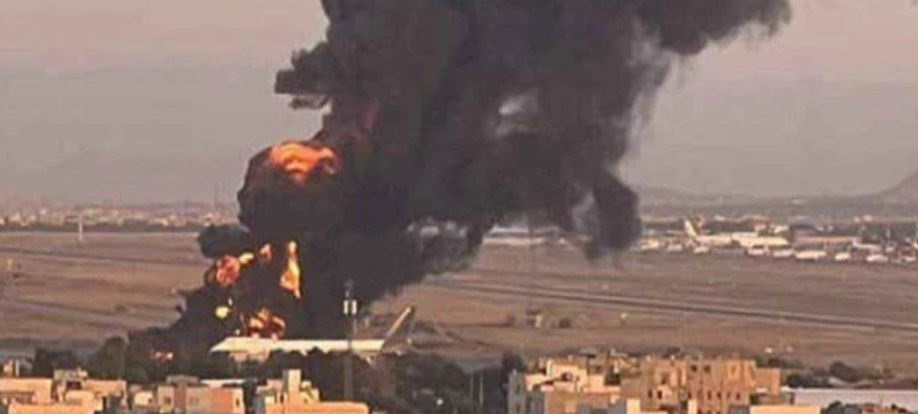 استهداف طائرة حربية في مطار مشهد وطهران تؤكد ان مرقد الامام الرضا عليه السلام بامان