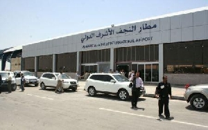 رئيس مجلس ادارة الشركة المشغلة لمطار النجف يزور العراق لبحث عودتها لإدارة المطار