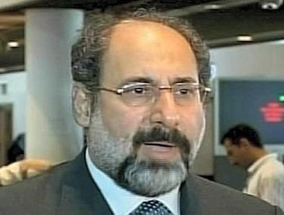 السنيد يكشف أسماء دولة القانون للجنة الحكماء ويرى المالكي الأوفر حظاً لرئاسة الوزراء