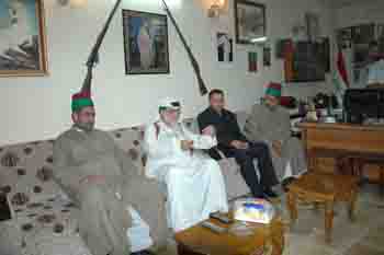 وفد من العتبة الحسينية المقدسة يزور منطقة الاعظمية ومرقد الامام ابي حنيفة النعمان