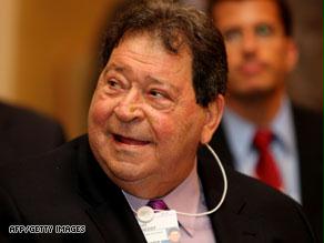 وزير التجارة الاسرائيلي  لمستشار باراك: "دير بالك مني.. أنا عراقي وسأشويك!"