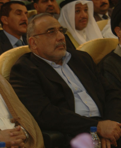 عبد المهدي: اننا لم نتشرب بالتربية الديمقراطية ولم نعمل كرجال دولة على احترام النصوص الدستورية