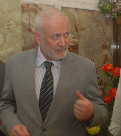 تخصيص ملياري ونصف المليار دينار لتاهيل مزارات شيعية في بابل