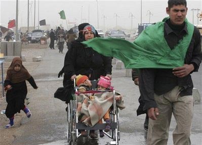 اصابة طفل أثر سقوط صاروخين استهدفا زوار الامام الحسين  شمال الحلة