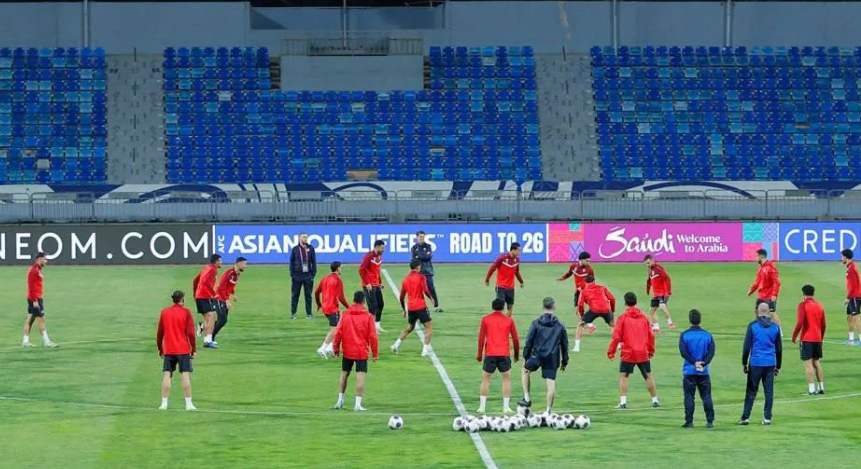 اتحاد الكرة يعلن توزيعُ تذاكر مباراة منتخبنا الوطنيّ ونظيره الفلسطينيّ مجاناً في مقرِّ السفارةِ العراقيّةِ بعمان