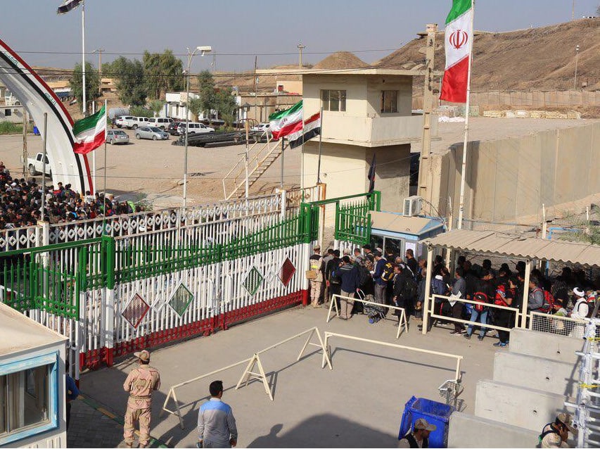 منفذ الشلامجة يشهد توافدًا كثيفًا للزائرين الإيرانيين المتجهين نحو كربلاء للمشاركة في زيارة الأربعين