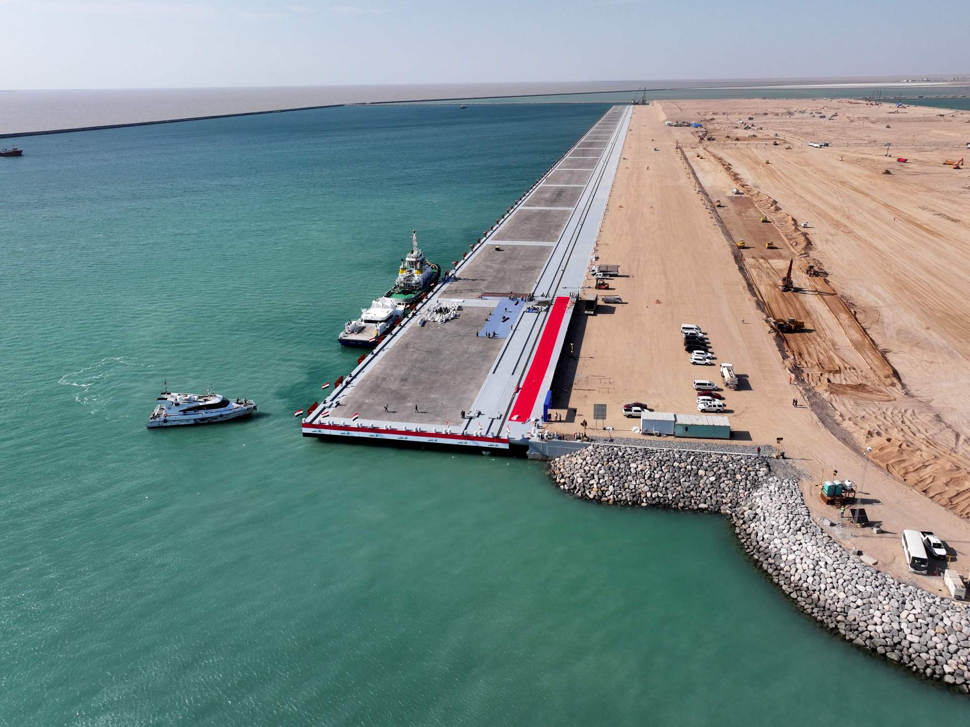 النقل: إنجاز النفق المغمور تحت قناة خور الزبير نهاية العام الحالي