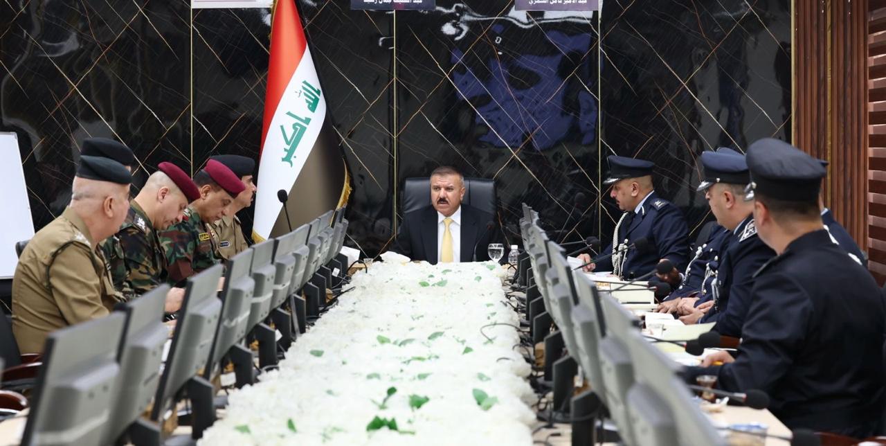 وزير الداخلية يوجه بالابتعاد عن القطوعات في شوارع العاصمة أثناء تأمين قمة بغداد