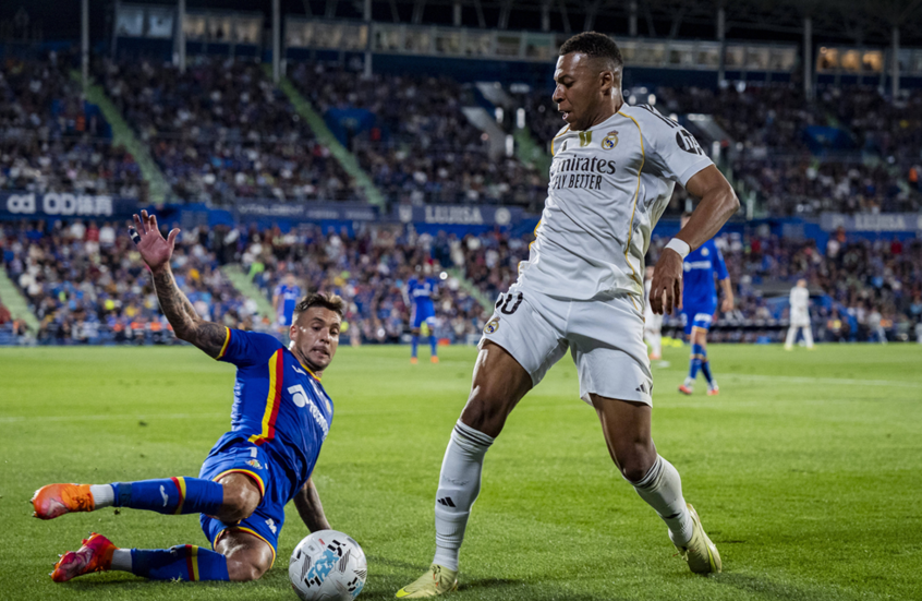 ريال مدريد يهزم خيتافي بهدف نظيف ويتصدر ترتيب الدوري الاسباني