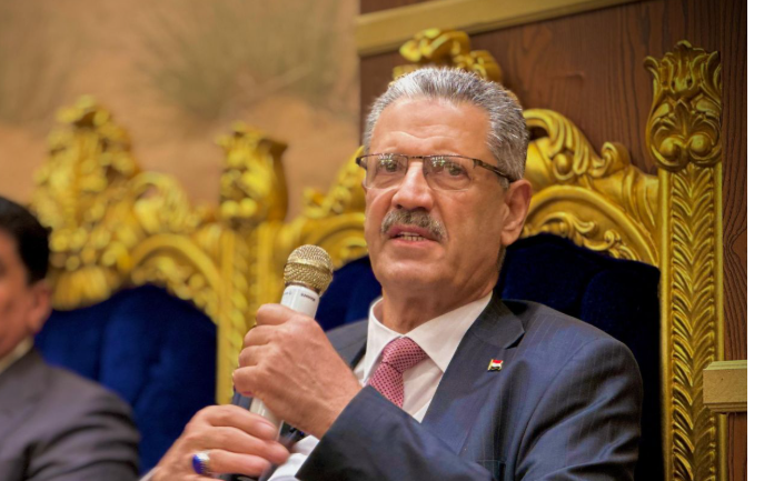 وزير النفط: العراق يقترب من الاكتفاء الذاتي من البنزين خلال شهر