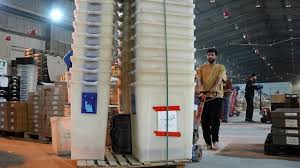 بعثة الجامعة العربية تصل الى بغداد لمراقبة الانتخابات