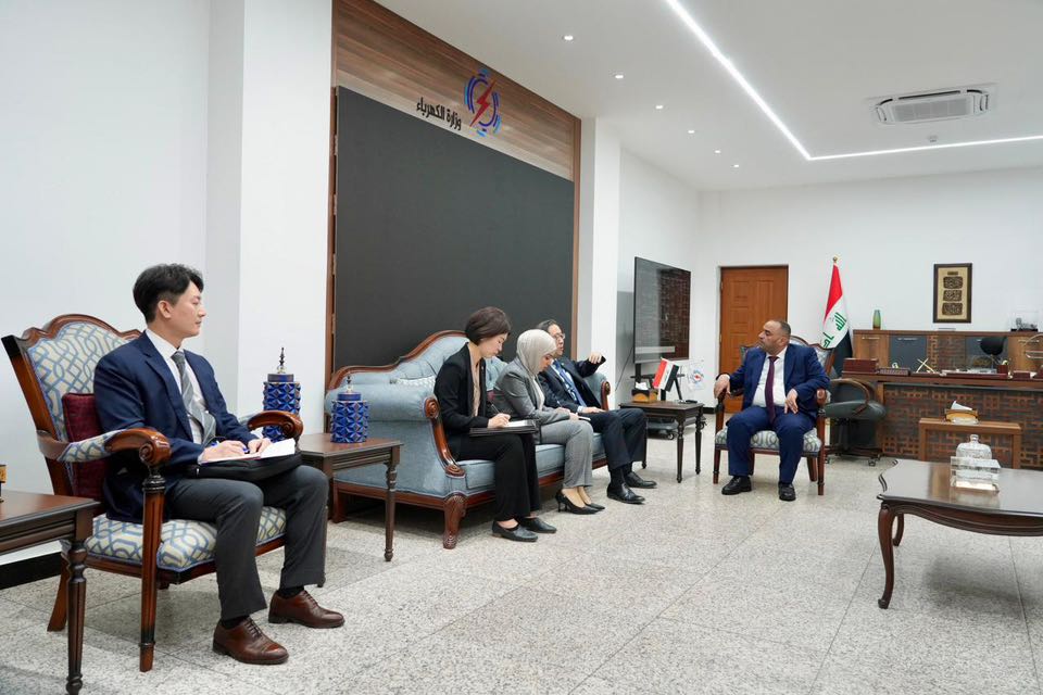 العراق يبحث تطوير قطاع الكهرباء مع كوريا الجنوبية