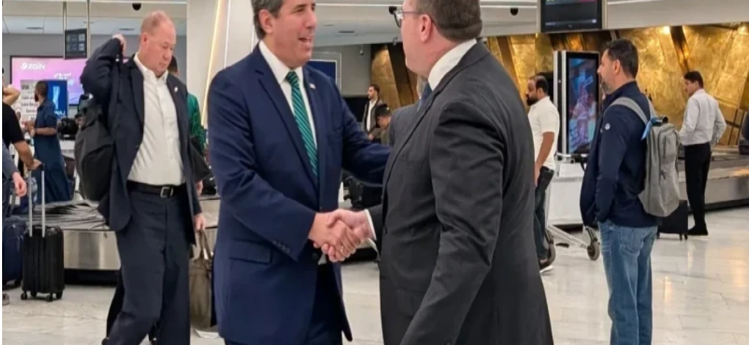 نائب وزير الخارجية الأمريكي يصل إلى بغداد