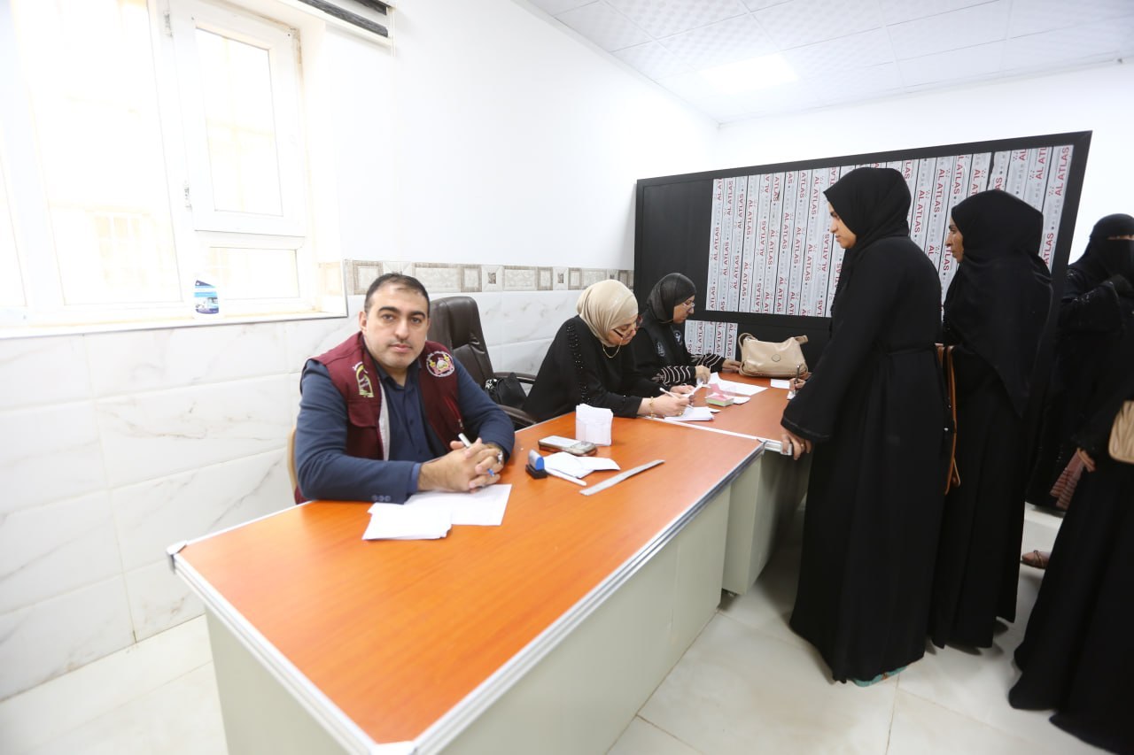 السفير وخديجة