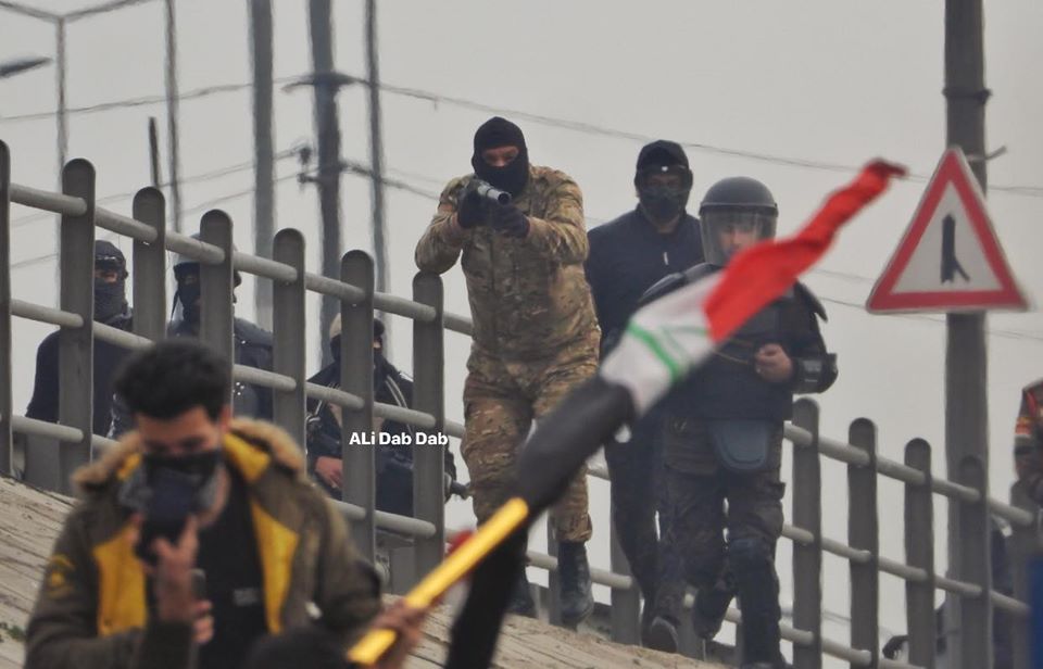 السفير البريطاني في بغداد: لا مبرر لاستخدام القوة المميتة المفرطة تجاه المتظاهرين