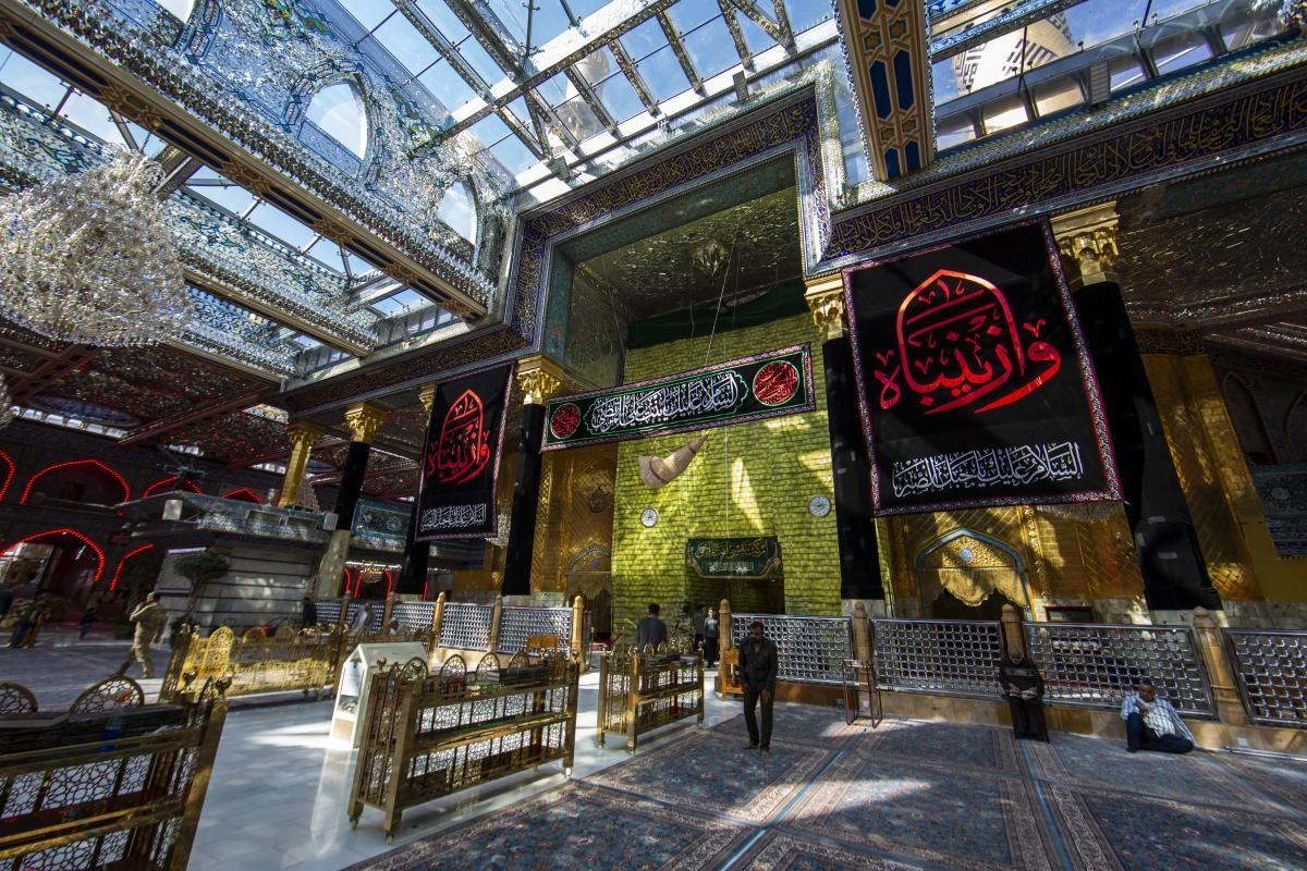 العتبة العباسية توقف صلاة الجماعة حتى اشعار آخر