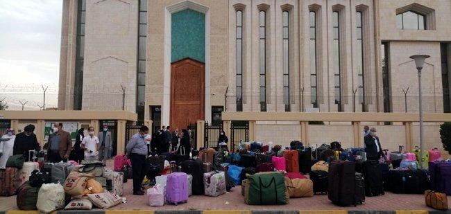 تسيير رحلة برية استثنائية لعراقيين عالقين في الكويت