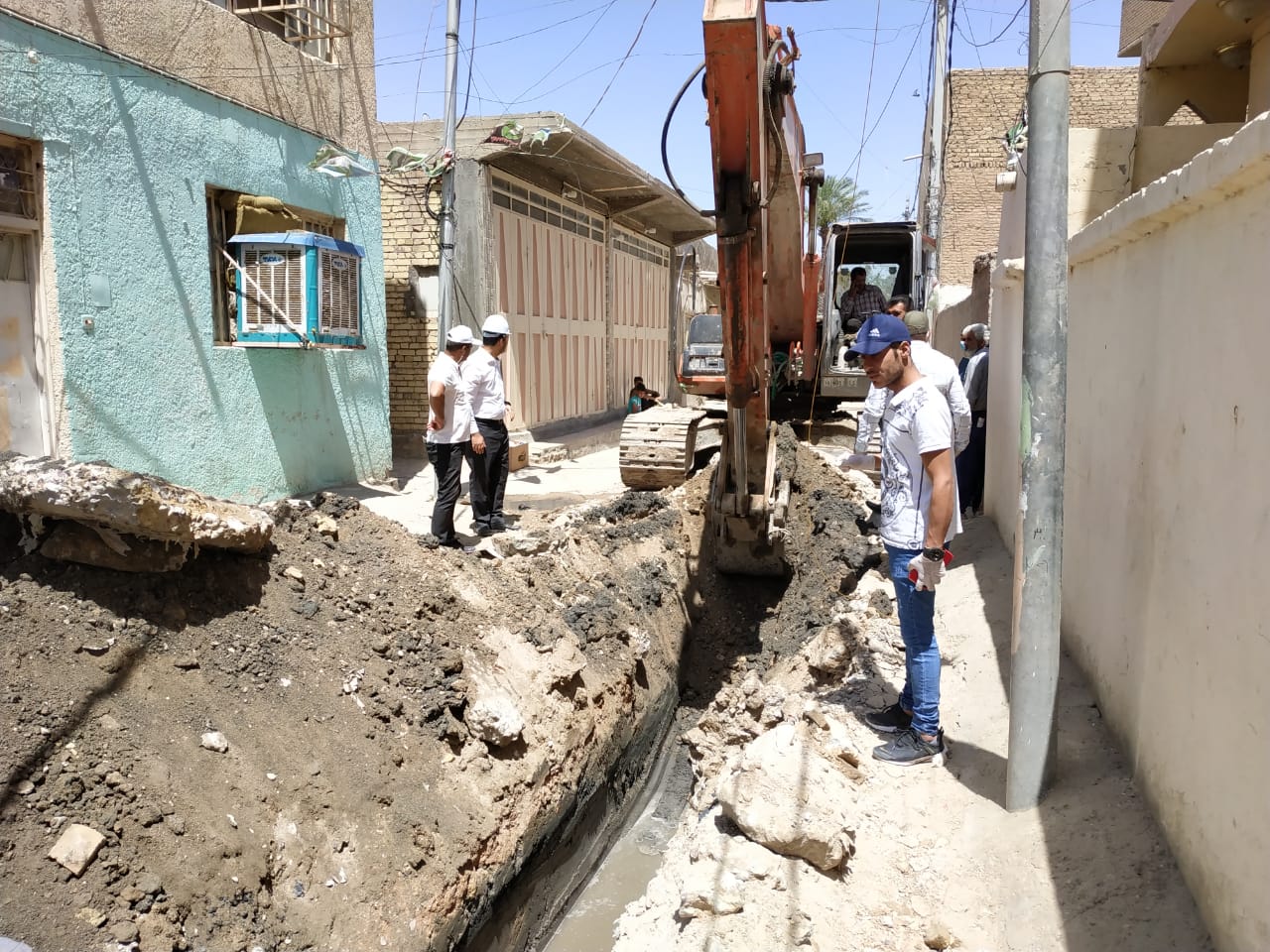 كربلاء .. استئناف العمل بمشروع متلكئ قيمته 38 مليار دينار في قضاء الهندية (صور)