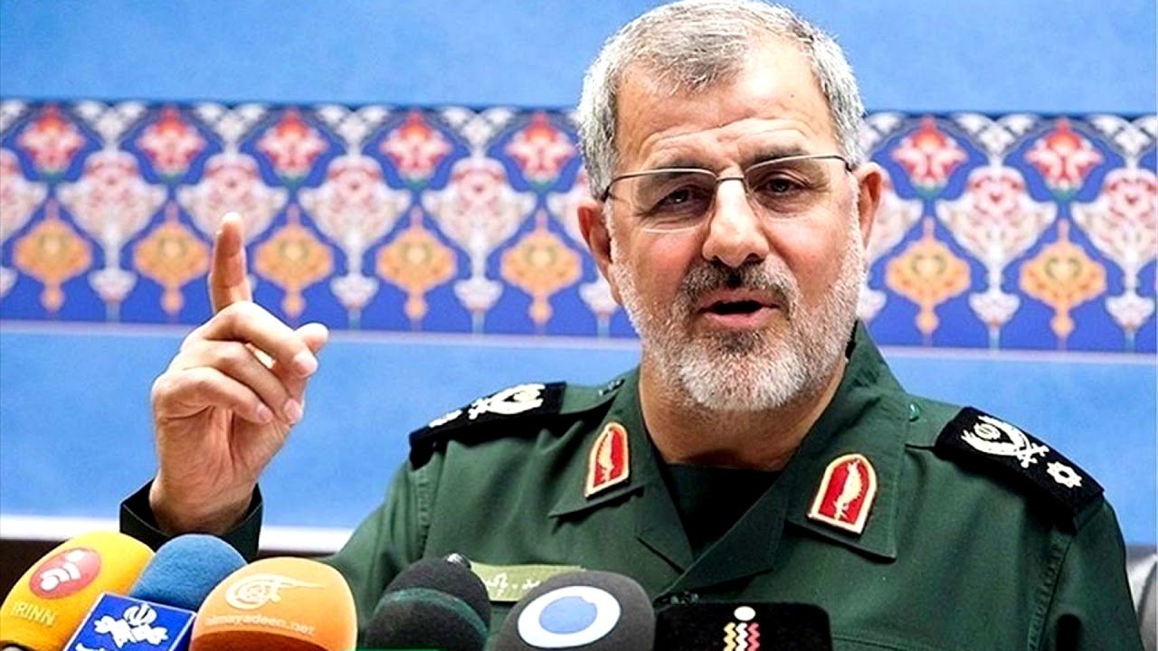 الحرس الثوري الإيراني: كشفنا تحركاً أمريكياً واسعاً "لتجهيز وتدريب الإرهابيين"