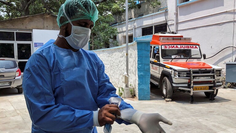 الهند.. أعداد المصابين بفيروس كورونا ترتفع بنسق سريع والحصيلة اليومية تجاوزت 14500 إصابة