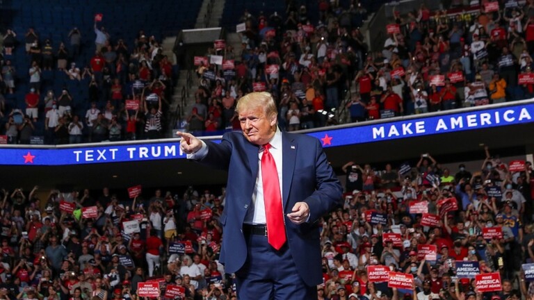 ترامب يطلب إبطاء اختبارات الكشف عن كورونا ويصفها بـ "سلاح ذو حدين"