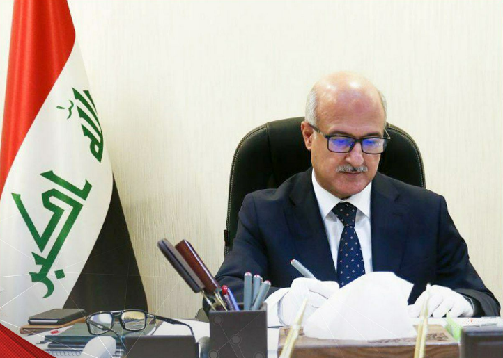 وزير التربية يؤكد: الاسئلة الامتحانية ستكون من المادة العلمية المقررة وتراعي الظروف الصعبة