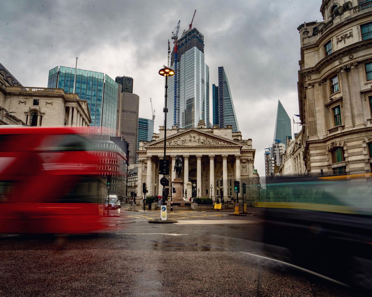 ارتفاع مستوى التضخم في بريطانيا على نحو غير متوقع