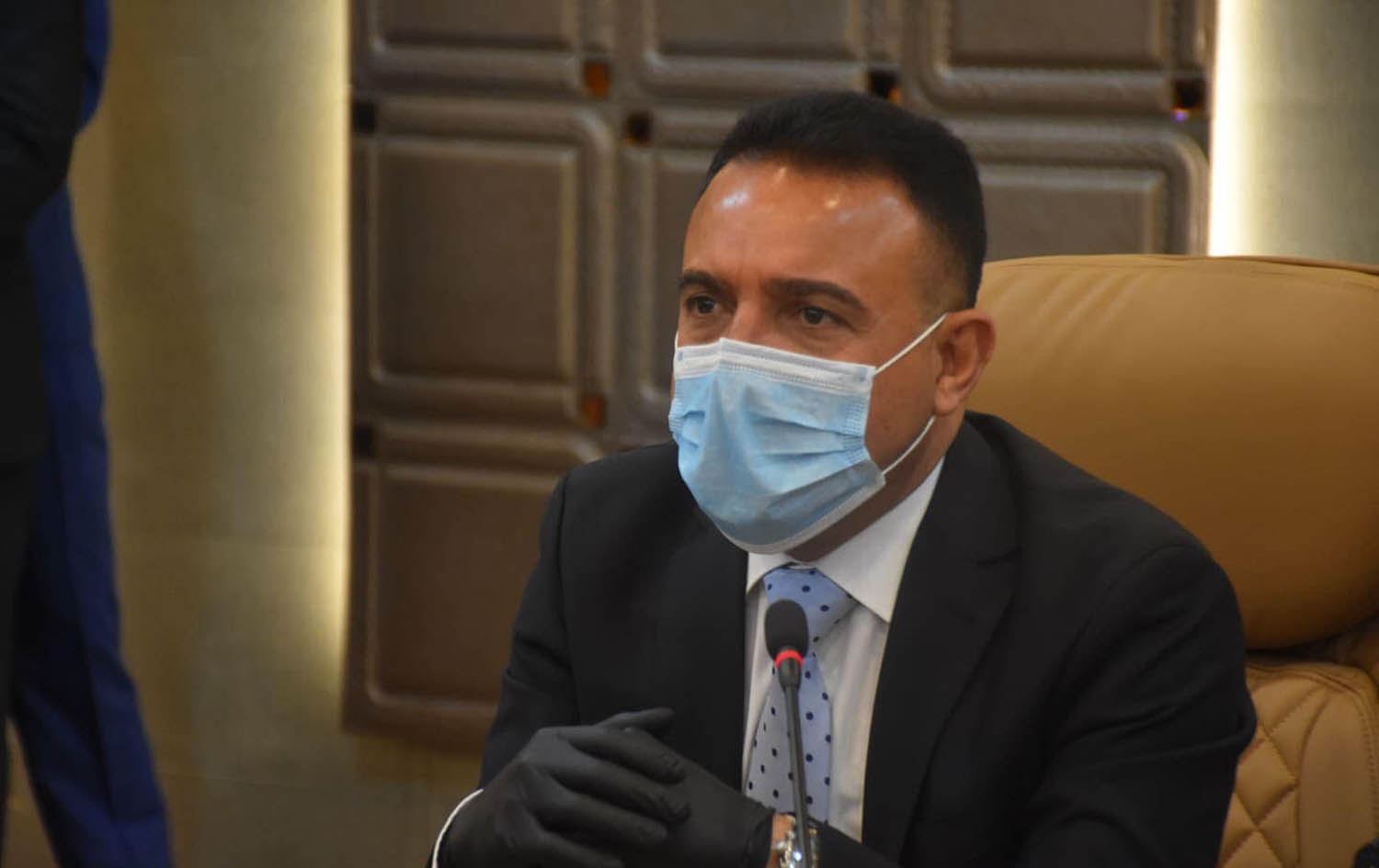 وزير الصحة يشيد بدور المرجع السيستاني .. عتبات كربلاء بنت مستشفيات بكل محافظات العراق لعلاج كورونا (فيديو)