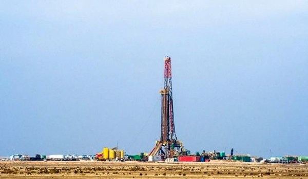 مسؤول إيراني يعلن رفع الطاقة الانتاجية لحقل مشترك مع العراق 25 الف برميل يومياً