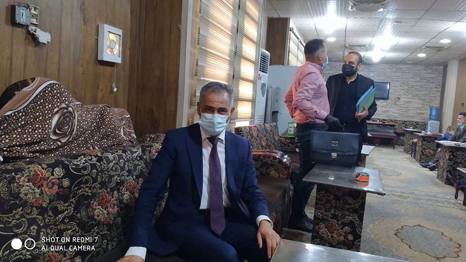 محامون في كربلاء ينتقدون عمل خلية الازمة ويدعون لاعادة العمل بشكل طبيعي في الدوائر الحكومية