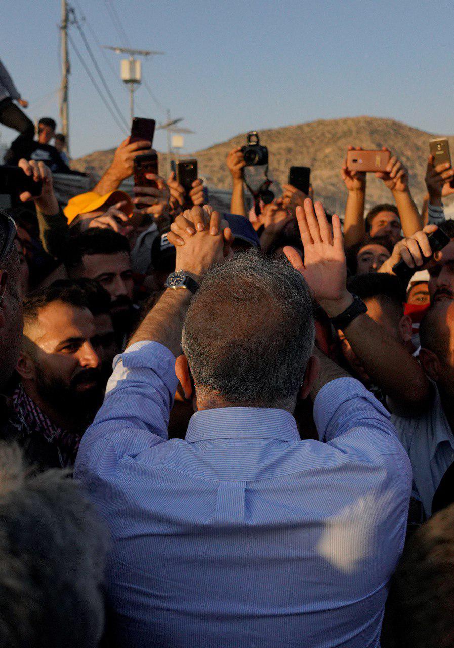 بعد وصوله إليها.. الكاظمي يجتمع بعدد من مسؤولي السليمانية