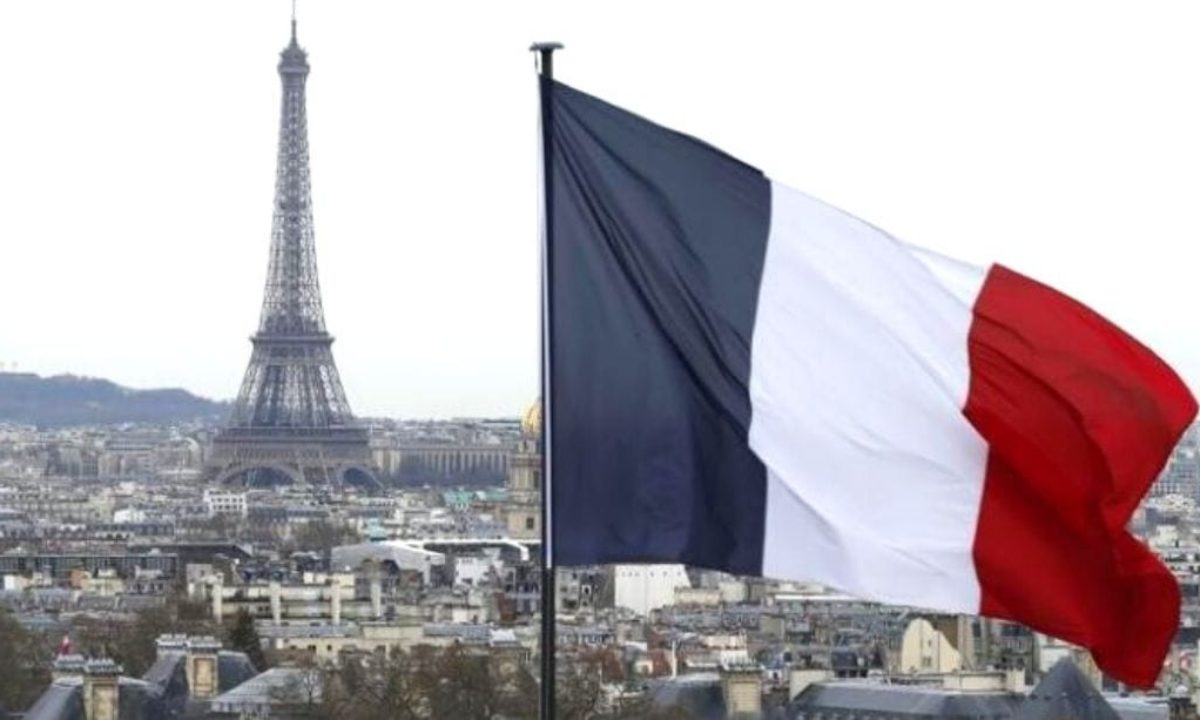 باريس تنفي ادعاءات واشنطن: لا دليل على وجود مخازن متفجرات لحزب الله في بلدنا