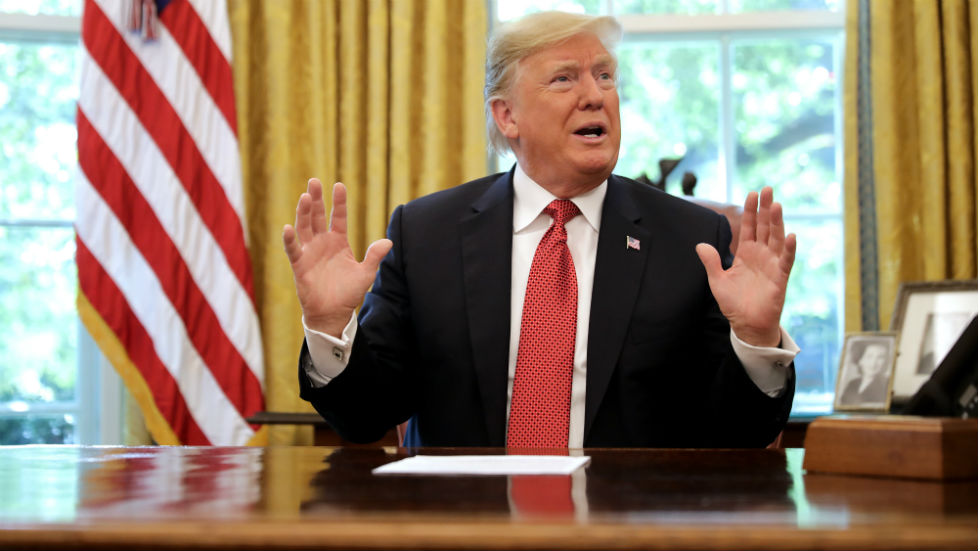 ترامب يكشف اسم دولة خليجية ستنضم سريعا إلى اتفاقيات السلام مع إسرائيل