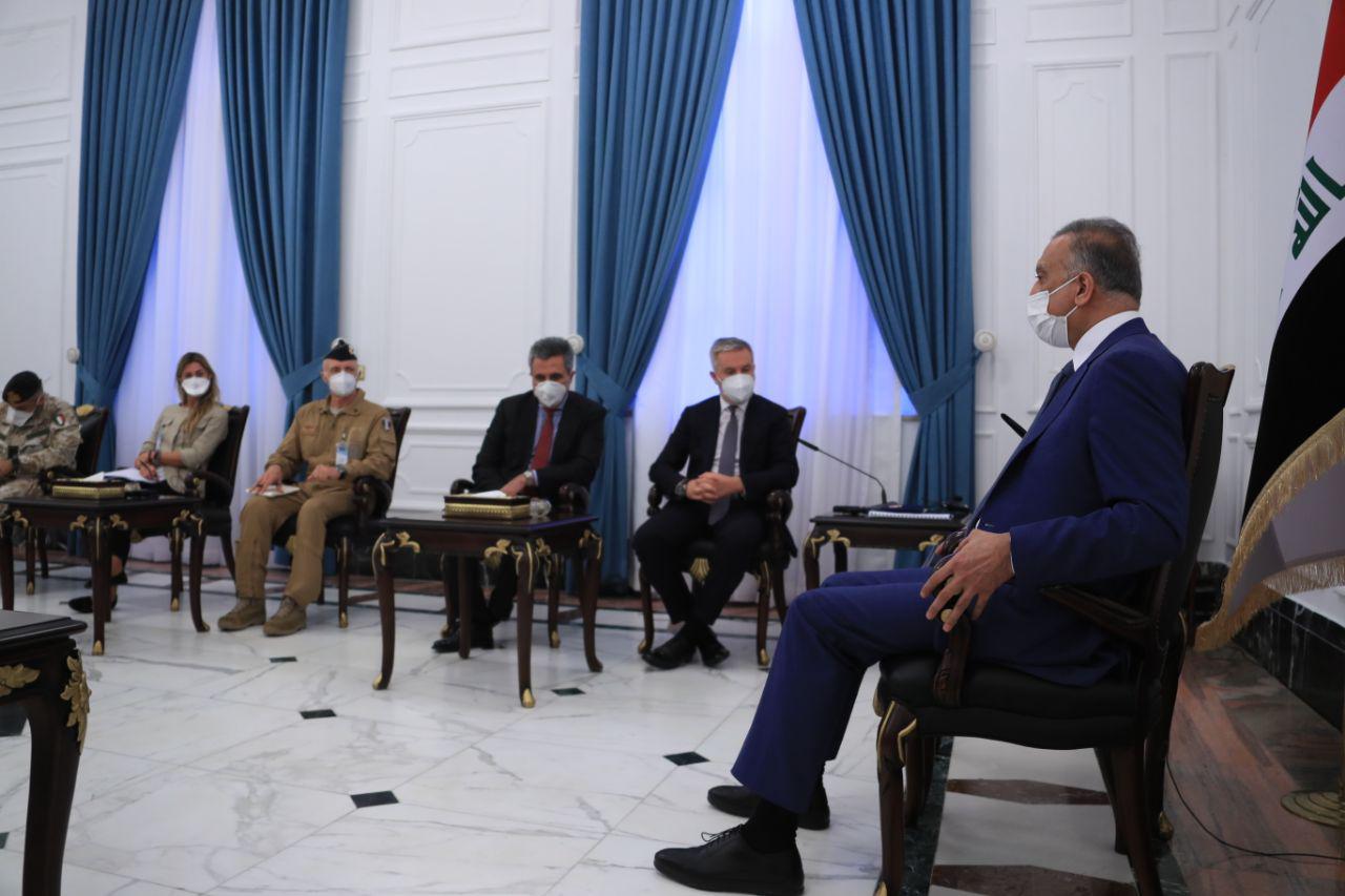 الكاظمي يبحث مجال "الصناعة العسكرية" مع وزير الدفاع الايطالي