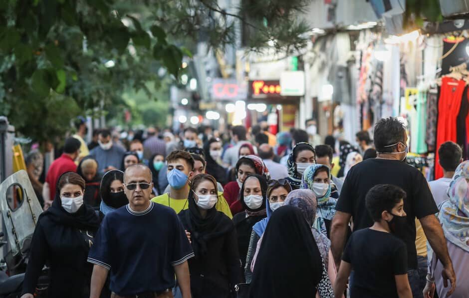 إيران تسجل ارتفاعاً بوفيات وإصابات كورونا