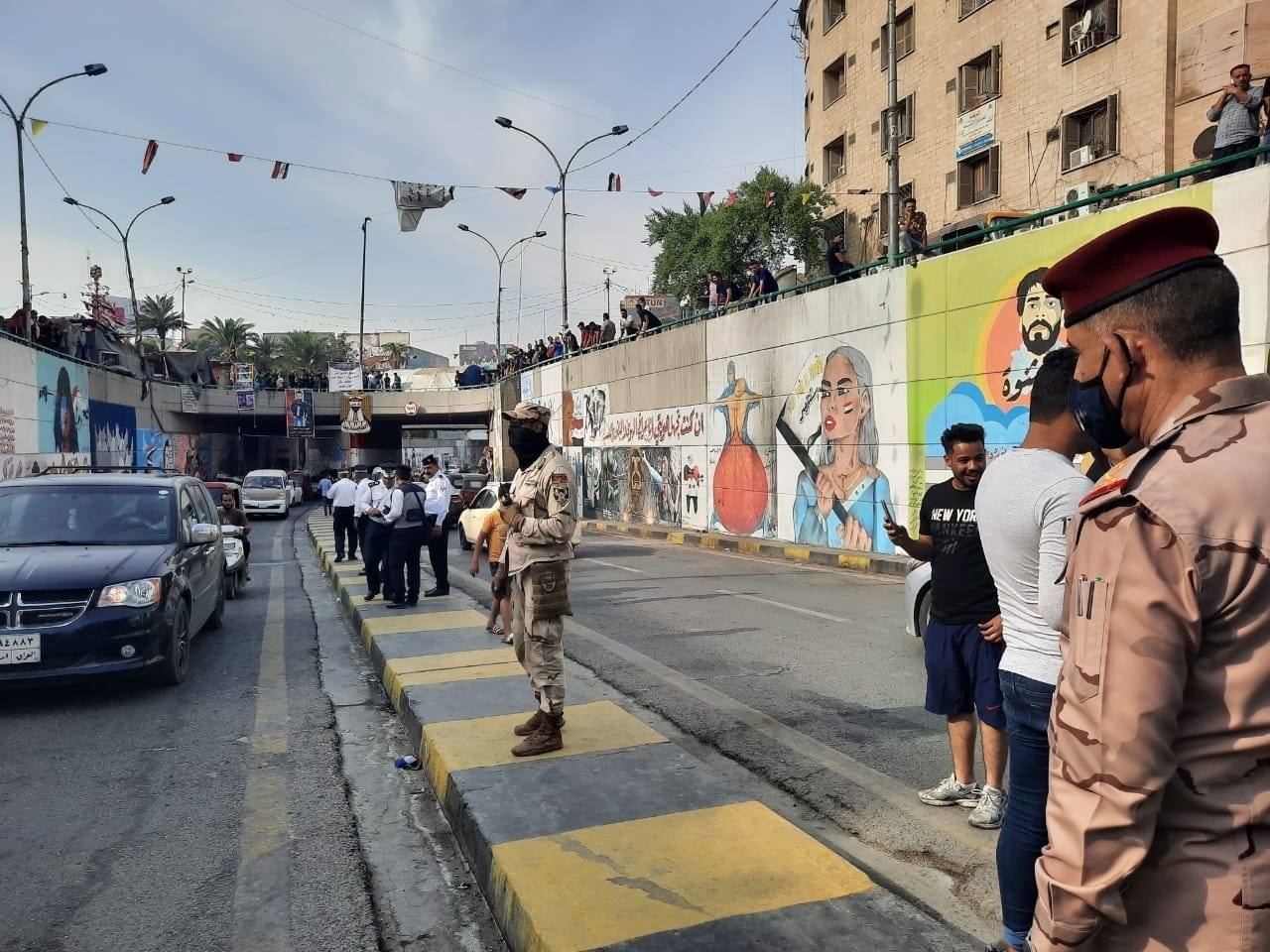 بالصور.. اعادة فتح نفق السعدون امام حركة السير