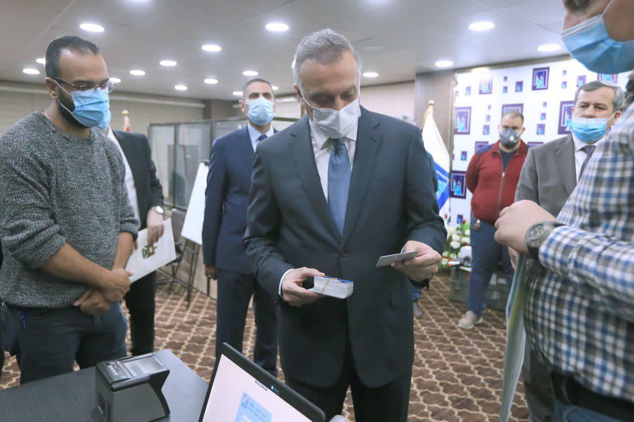 الكاظمي يشدد على اهمية اقرار البرلمان قانون تمويل الانتخابات (فيديو)