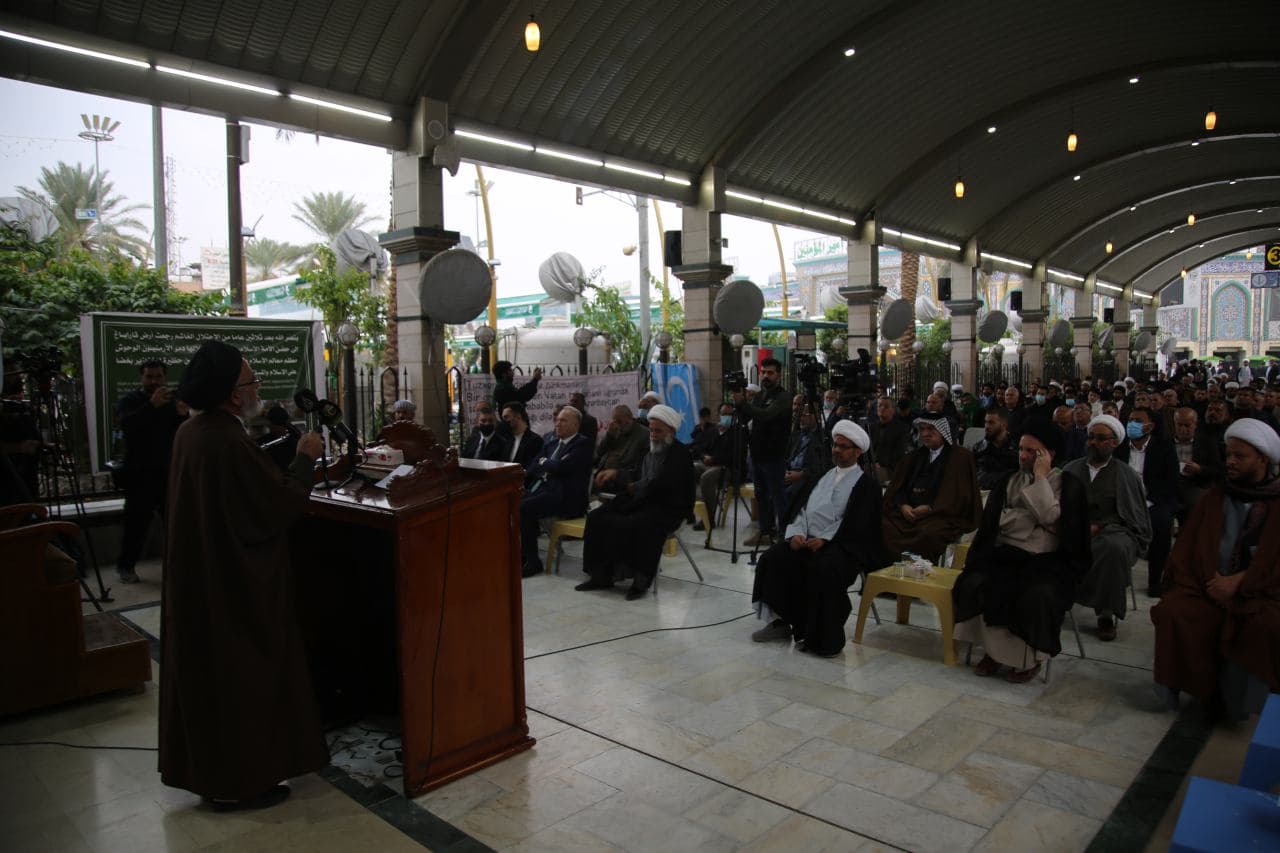 كربلاء.. طلبة علوم دينية اذربيجانيين يستذكرون "شهداء بلادهم" ودبلوماسي اذري يكشف عن 15 اتفاقية مع العراق