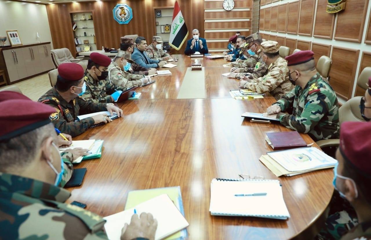 عقب تقارير "التهريب".. وزير الداخلية يلتقي قيادة شرطة حرس الحدود