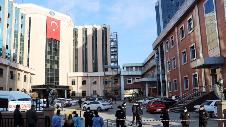 تركيا تسجل 15 إصابة بالسلالة الجديدة من كورونا