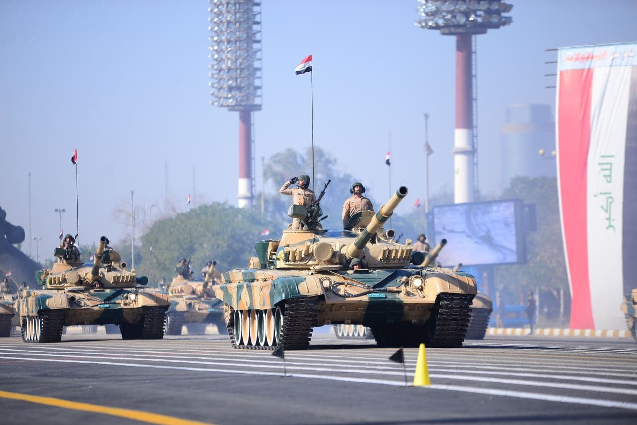 بالصور.. استعراض عيد الجيش في مئويته الأولى وسط بغداد