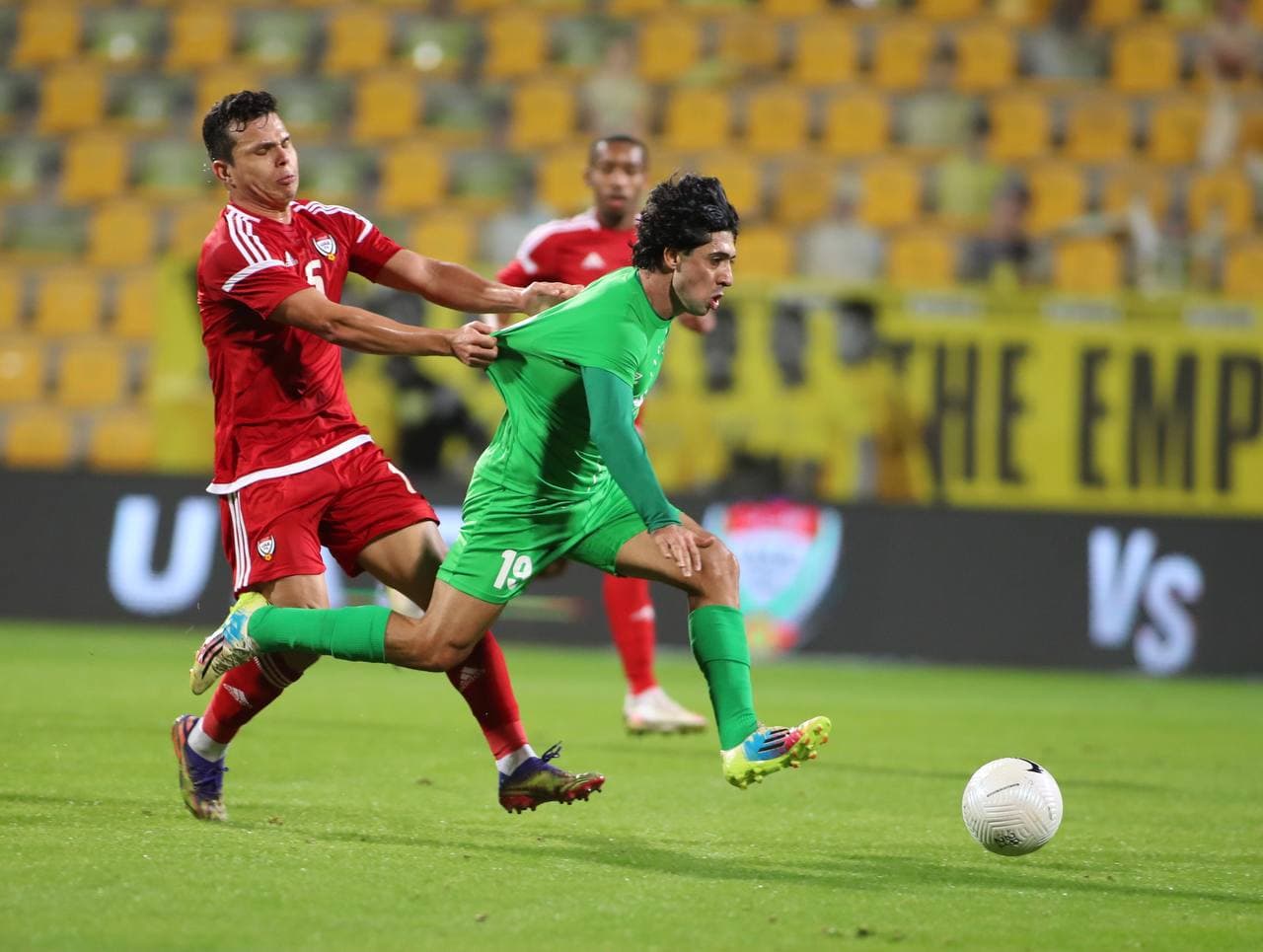 العراق يتعادل مع الامارات في مباراة ودية
