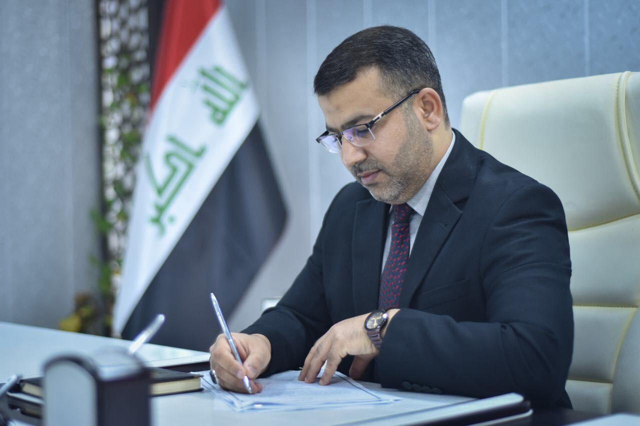 عضو بالنهج الوطني: قانون الموازنة يسمح لدول وتجار بشراء "القصور الرئاسية" و "علاوي الحلة"