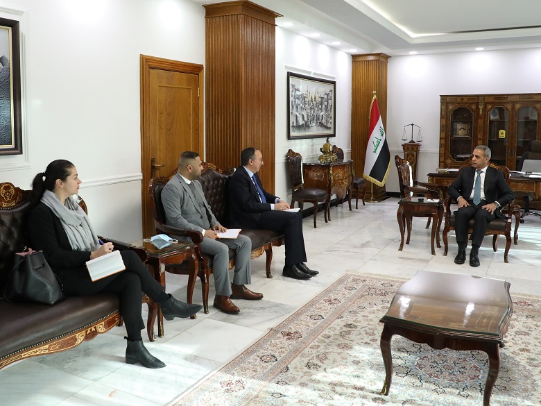 زيدان يبحث مع برونك المبادرة الهولندية الداعمة للقضاء بمجال حقوق الإنسان